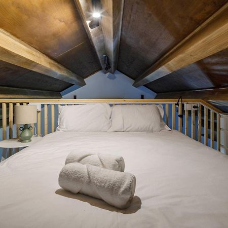 Hermoso Molino Restaurado A Pie Del Rio En Comarca de Vigo Buitenkant foto